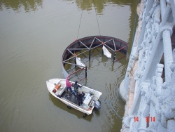 Refuerzo en la cimentación de los pilares del puente de hierro