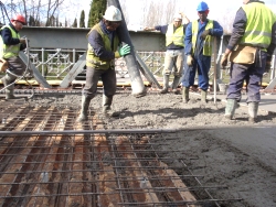 Hormigonado del nuevo tablero del puente de hierro