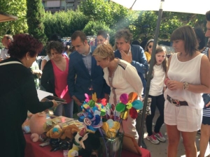 González Menorca subraya la importancia del comercio como elemento vertebrador de los municipios