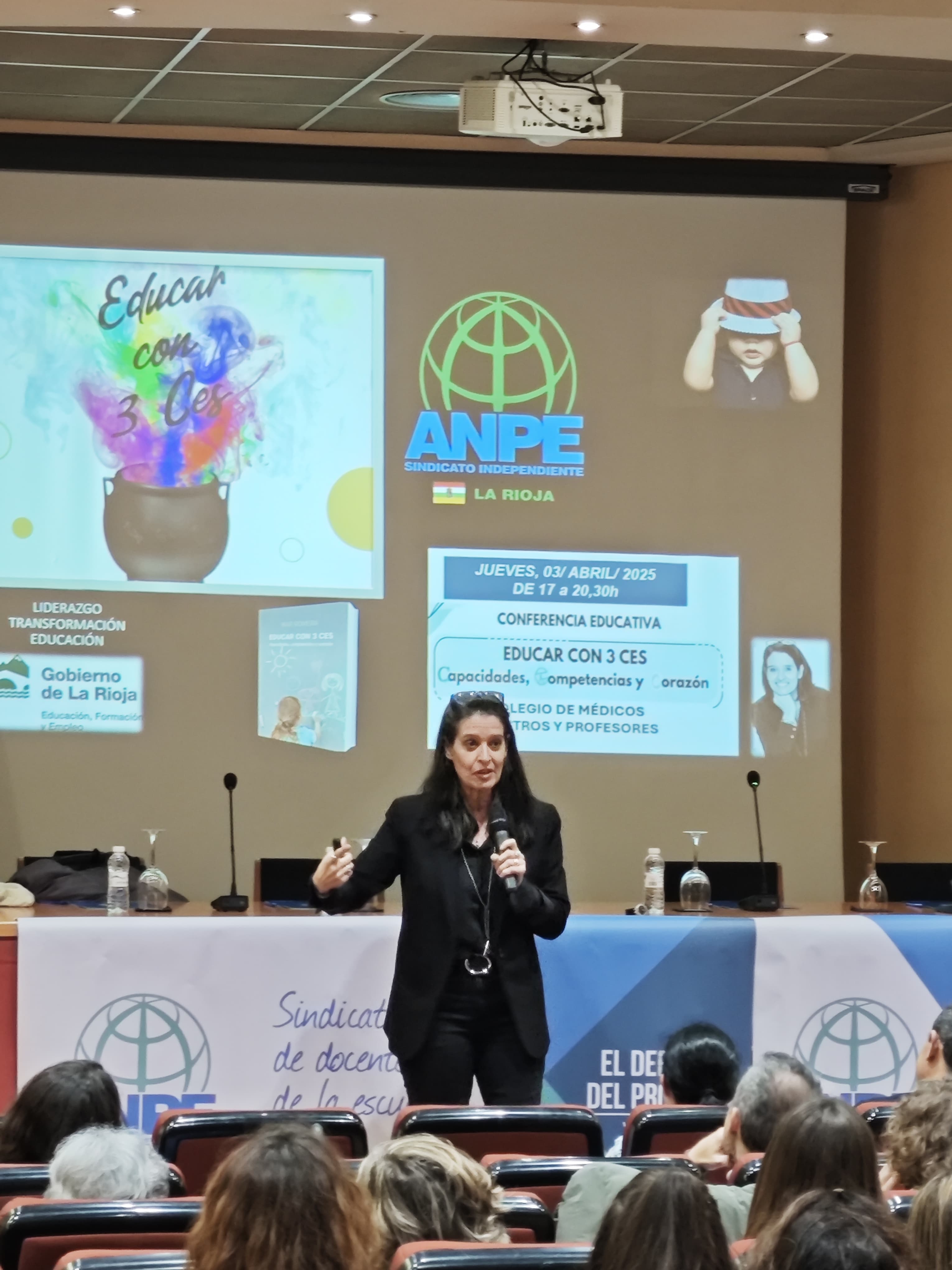 Conferencia Mar Romera