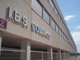 ies comercio direcciones