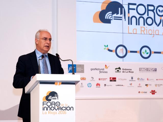 El presidente del Gobierno de La Rioja, José Ignacio Ceniceros, ha inaugurado esta tarde en Riojaforum el Foro de la Innovación 2016