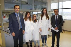 Los tres mejores expedientes académicos de La Rioja acceden al mundo de la investigación en el CIBIR