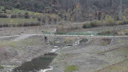 Puente sobre el río Vadillos