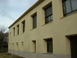 fachada trasera salón municipal inestrillas